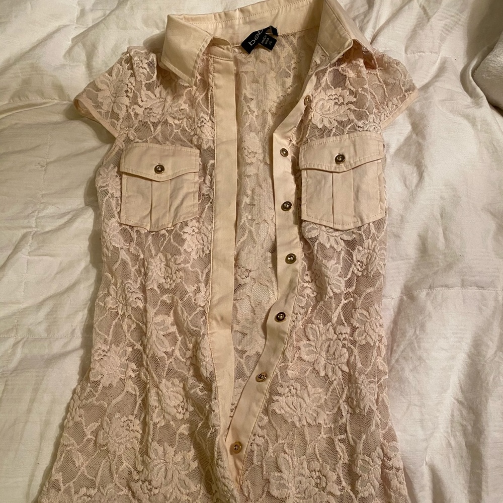 BEBE lace top